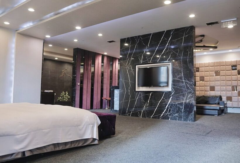 اتاق لوکس چهار تخته, Ohya Chain Boutique Motel Taoyuan