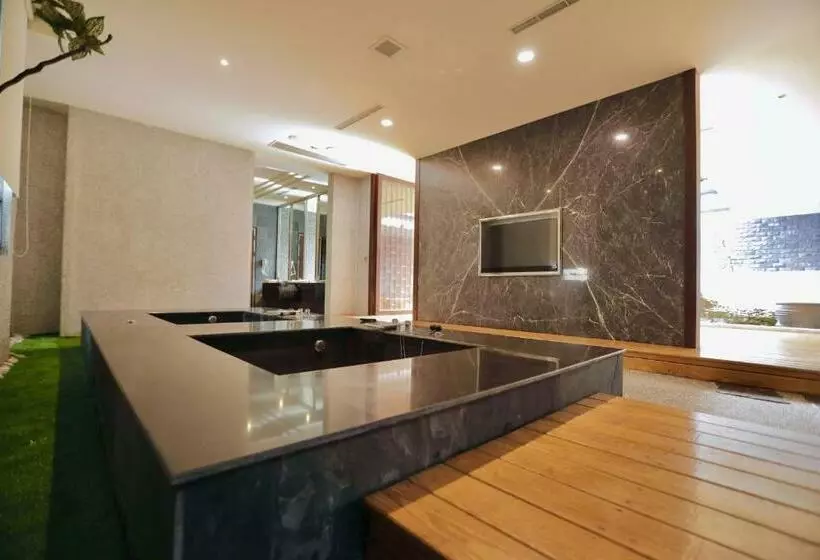 سوییت با استخر, Ohya Chain Boutique Motel Taoyuan