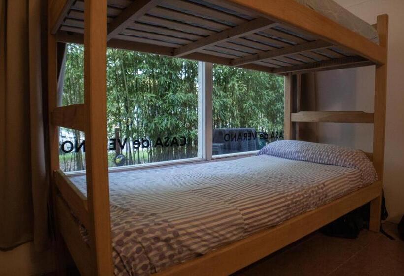 带共用浴室的标准房间, Pinamar Hostel Casa De Verano