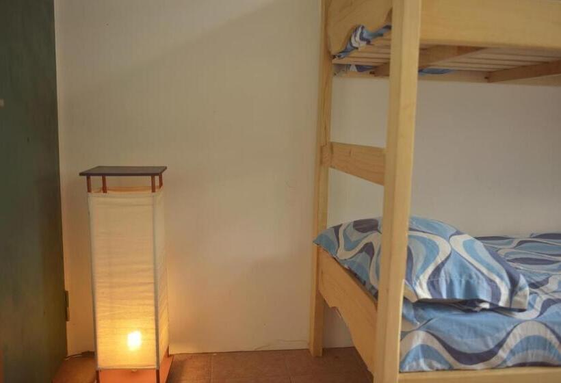 스탠다드 룸 공동 욕실, Pinamar Hostel Casa De Verano