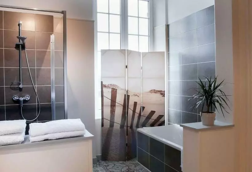 デラックスルーム, Victoria Arromanches B&b