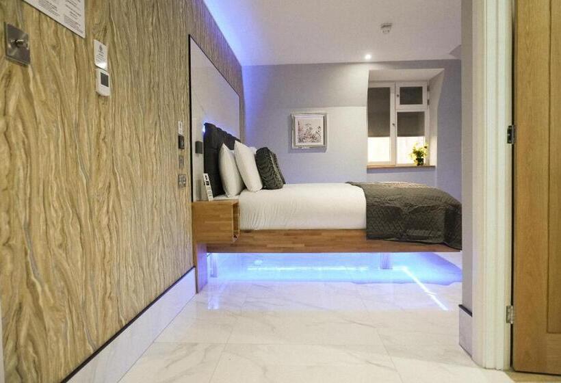 스탠다드 룸 킹사이즈 침대, The Arundell