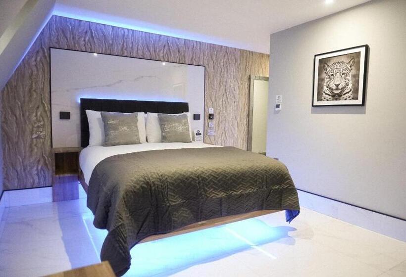 스탠다드 룸 킹사이즈 침대, The Arundell