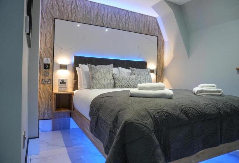 스탠다드 룸 킹사이즈 침대, The Arundell