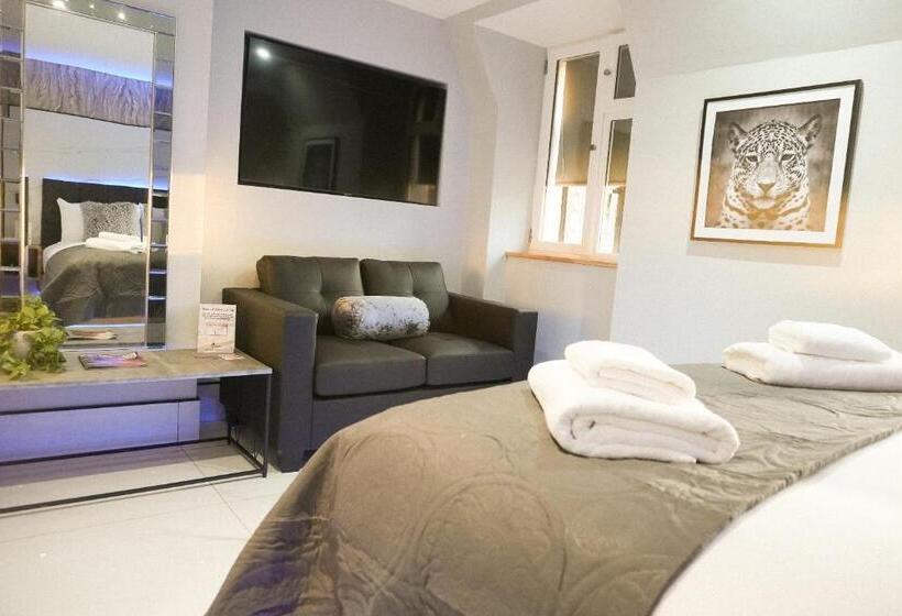 스탠다드 룸 킹사이즈 침대, The Arundell