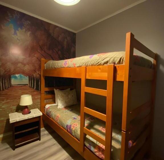 غرفة قياسية رباعية حمام مشترك, Katarsy´s Hostel