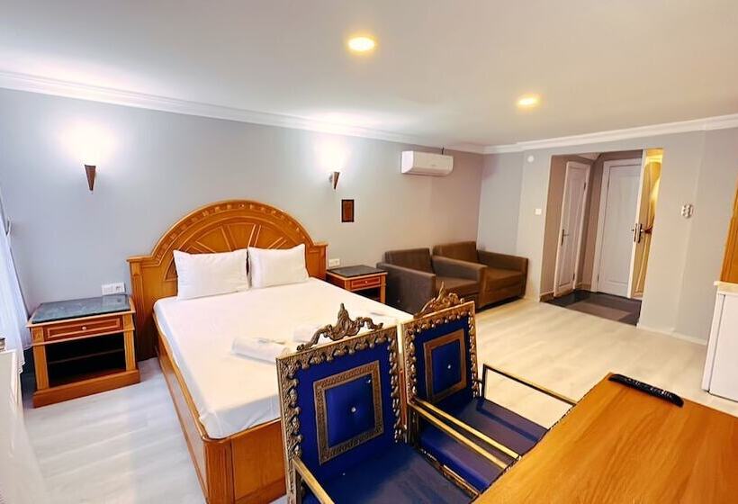 デラックスルーム, Vera Taksim