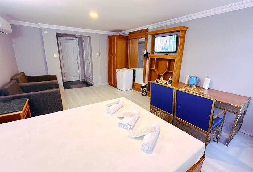 デラックスルーム, Vera Taksim