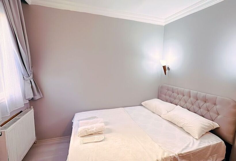 ファミリールーム, Vera Taksim