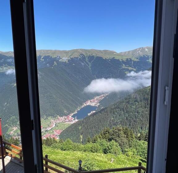 标准三人间, Panorama Otel