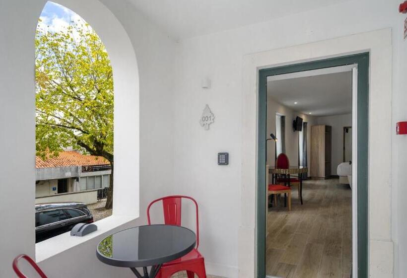 جناح مطل على المدينة, Forest Villas   Guest House