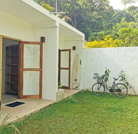 غرفة قياسية, Back Yard Madiha Restaurant And Rooms