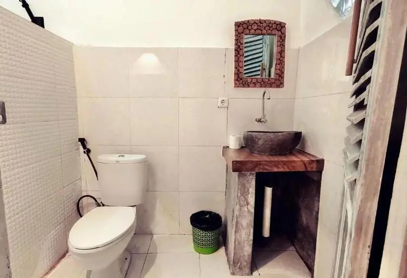 Standard-huone Puutarhanäkymä, Panda Home