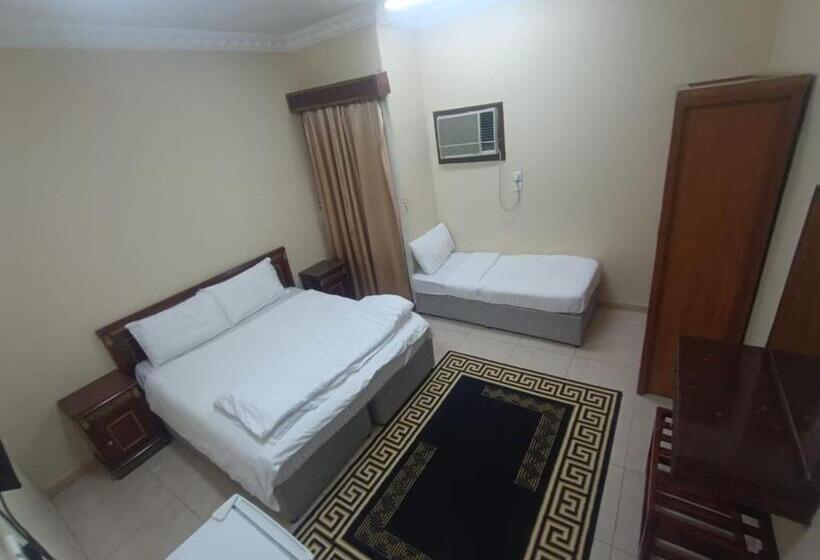 غرفة قياسية ثلاثية, مكان التميز 2