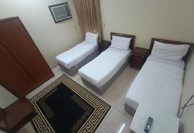 غرفة قياسية ثلاثية, مكان التميز 2