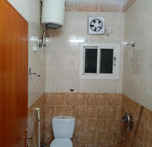 غرفة قياسية رباعية, مكان التميز 2