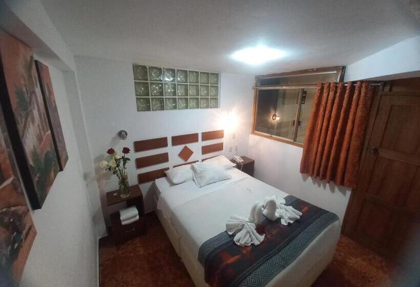 غرفة سوبيريور, Paqariq Inn