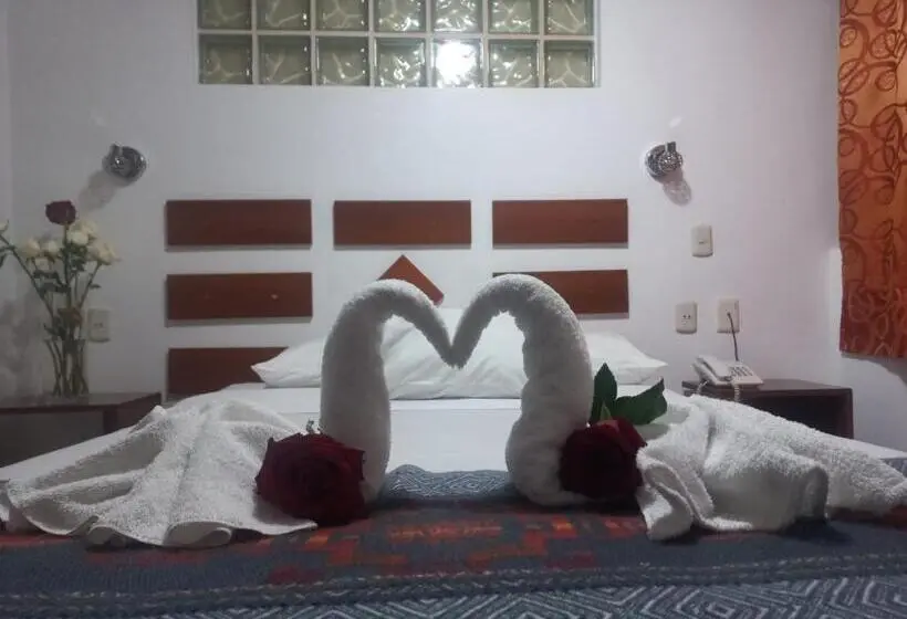 اتاق سوپریور, Paqariq Inn