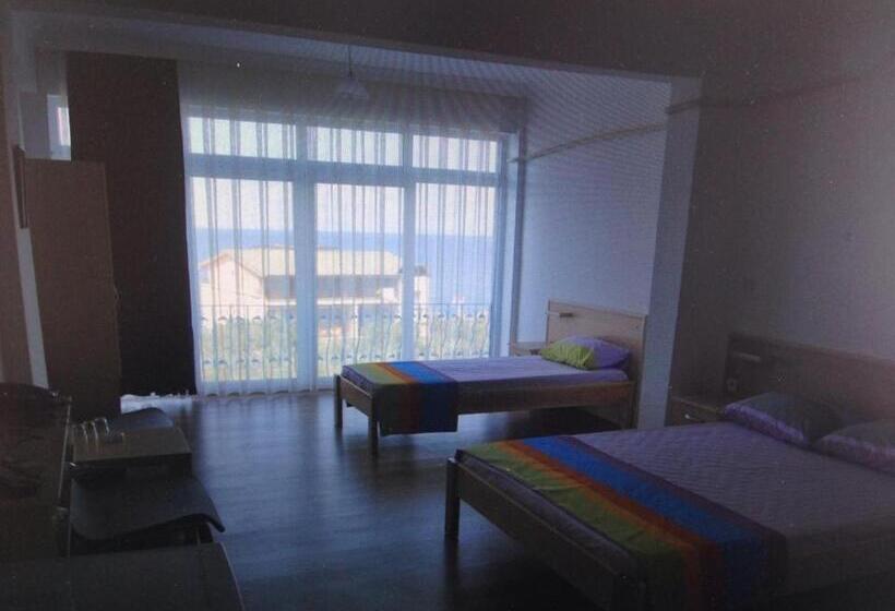 Трехместный Номер Deluxe Вид на Море, Marmada Otel