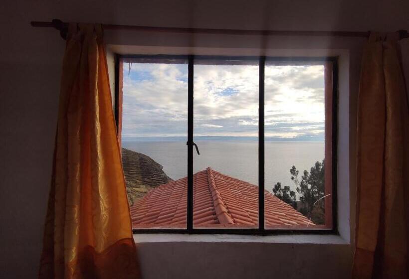 اتاق خانوادگی, Inti Wasi Lodge