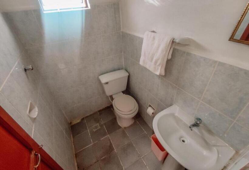 اتاق استاندارد سه نفره, Inti Wasi Lodge