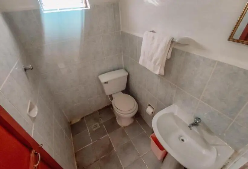 اتاق استاندارد سه نفره, Inti Wasi Lodge