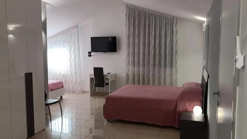 Standard Neljän Hengen Huone, La Casa Di Roberto