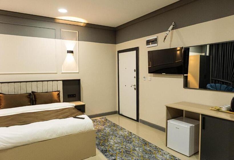 Номер Deluxe, City Night Suites & Hotels