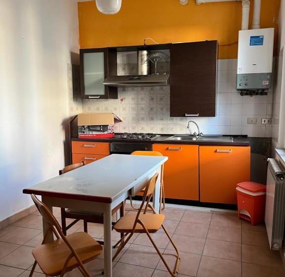 Кровать в Общей Комнате, Green College Pavia Ostello