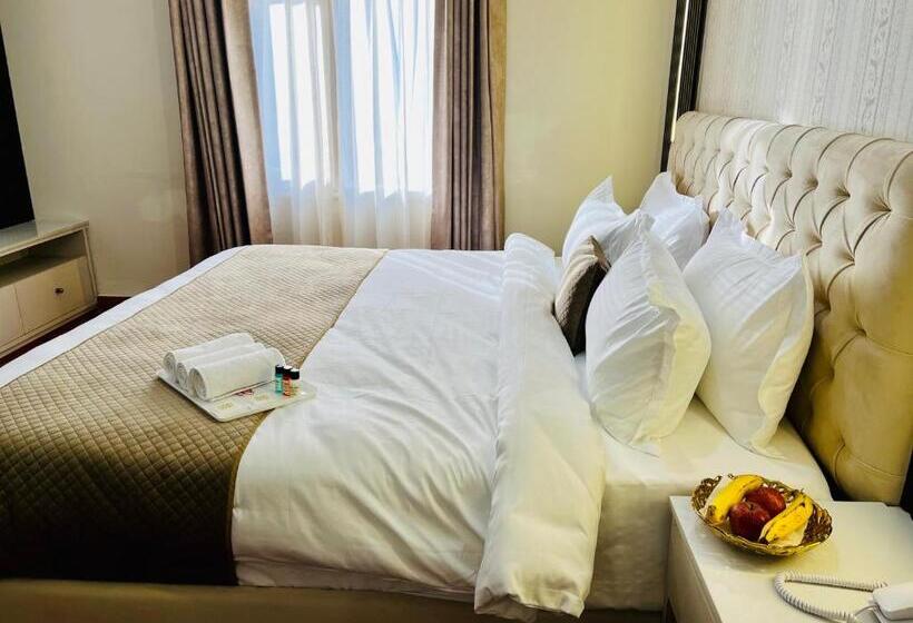 Quarto Deluxe, Amayra