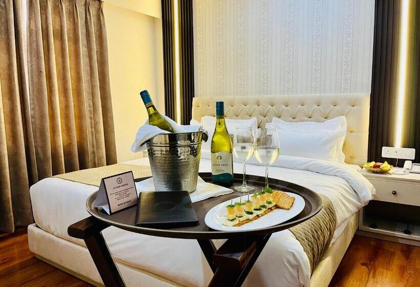 Quarto Superior Cama King, Amayra