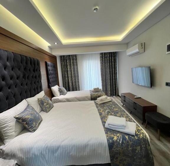 اتاق راحتی سه تخته, Golden Stone Hotel İstanbul