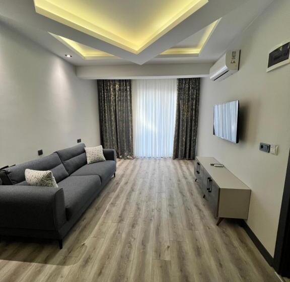 سوییت جونیور با بالکن, Golden Stone Hotel İstanbul