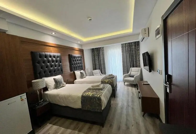 スイート（家族用）, Golden Stone Hotel İstanbul