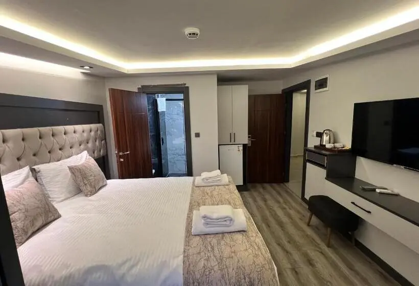 バルコニー付きデラックスルーム, Golden Stone Hotel İstanbul