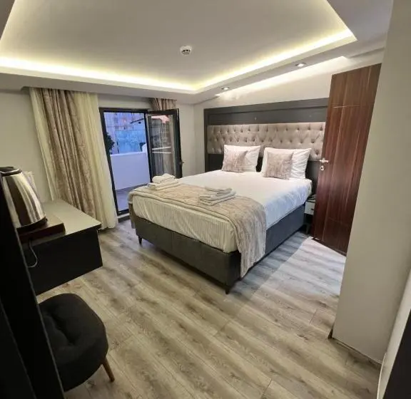 バルコニー付きデラックスルーム, Golden Stone Hotel İstanbul