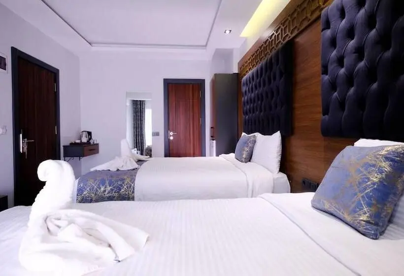 コンフォートトリプルルーム, Golden Stone Hotel İstanbul