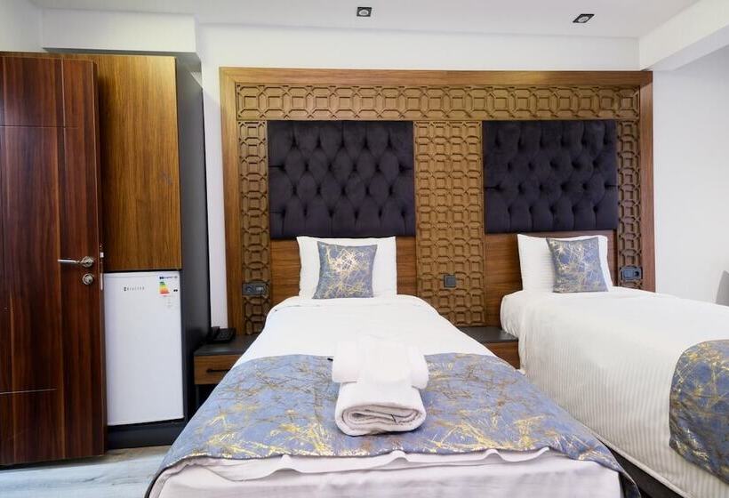 سوییت خانوادگی, Golden Stone Hotel İstanbul