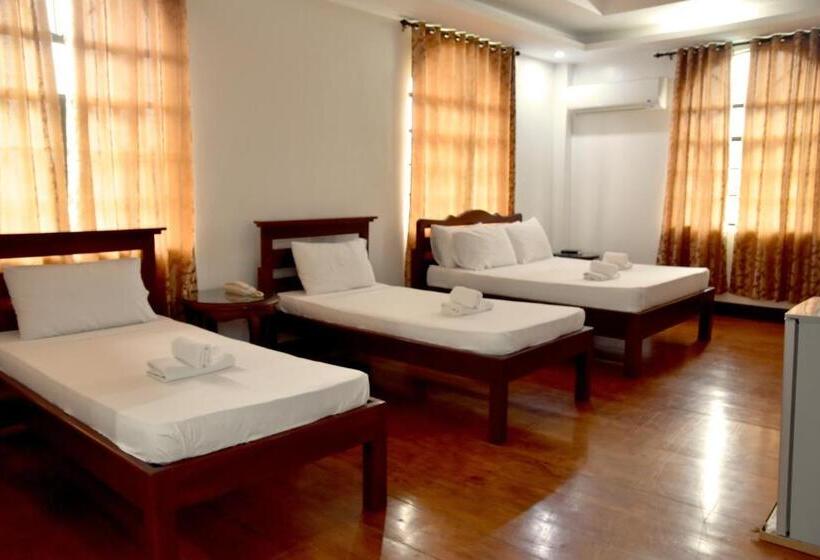 סוויטה עם מרפסת, Isla De Oro