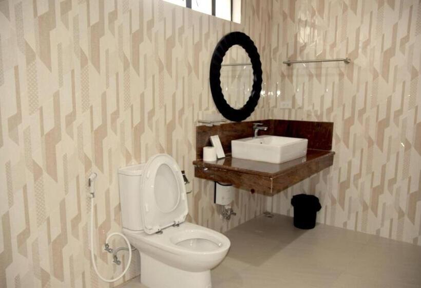 סוויטה עם מרפסת, Isla De Oro