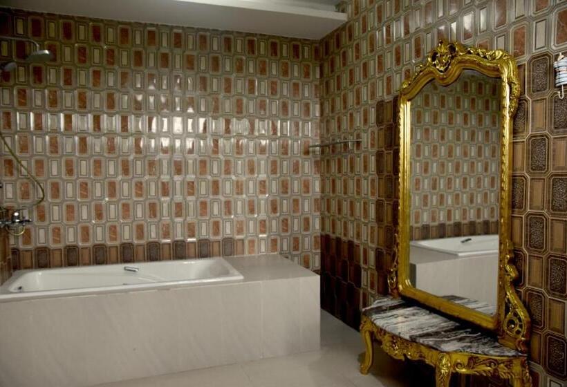 סוויטת סופריור, Isla De Oro