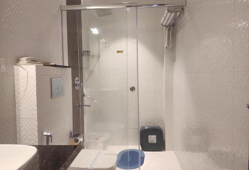 带大床的标准间, Palm Resorts