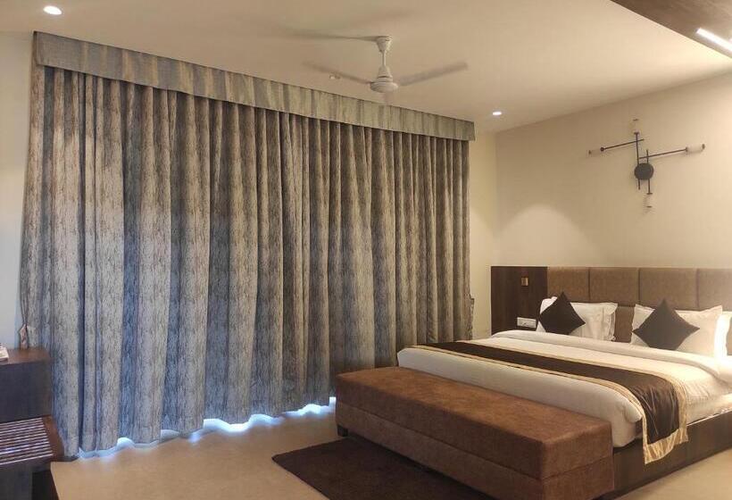 חדר סטנדרט עם מיטת קינג, Palm Resorts