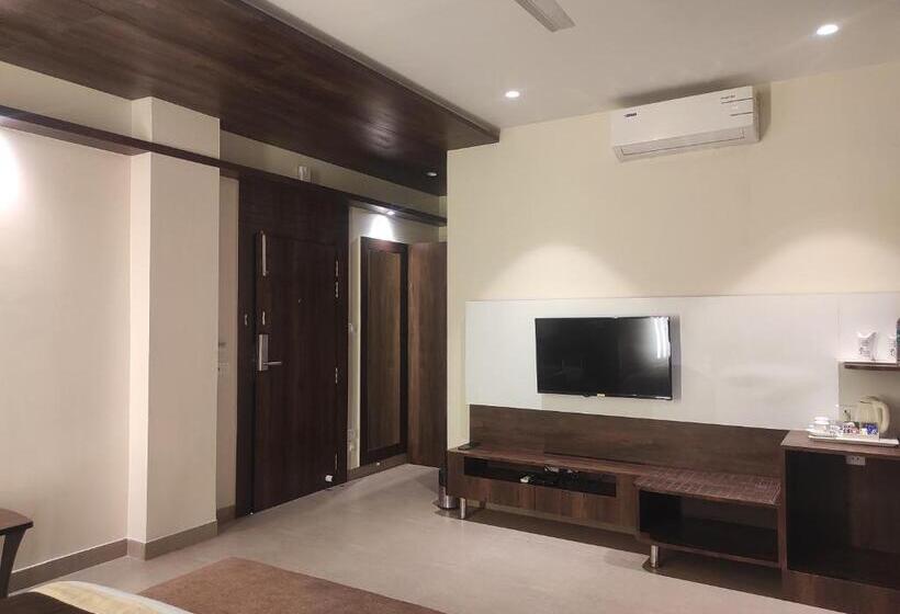 חדר סטנדרט עם מיטת קינג, Palm Resorts