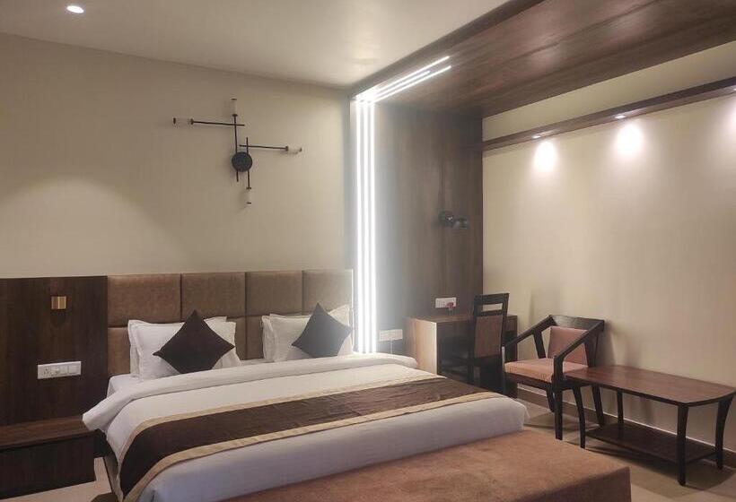 חדר סטנדרט עם מיטת קינג, Palm Resorts