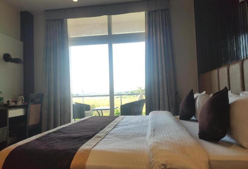 جناح, Palm Resorts