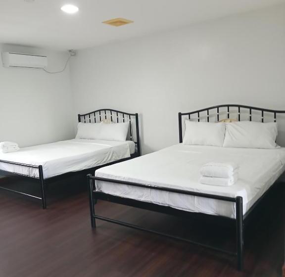 Номер Стандарт Вид на Бассейн, Playa Alba Beach Front And Resort