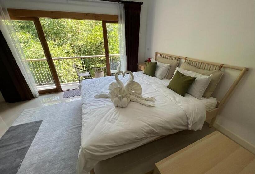 四人豪华间, Luancharoen Home Resort Phuket