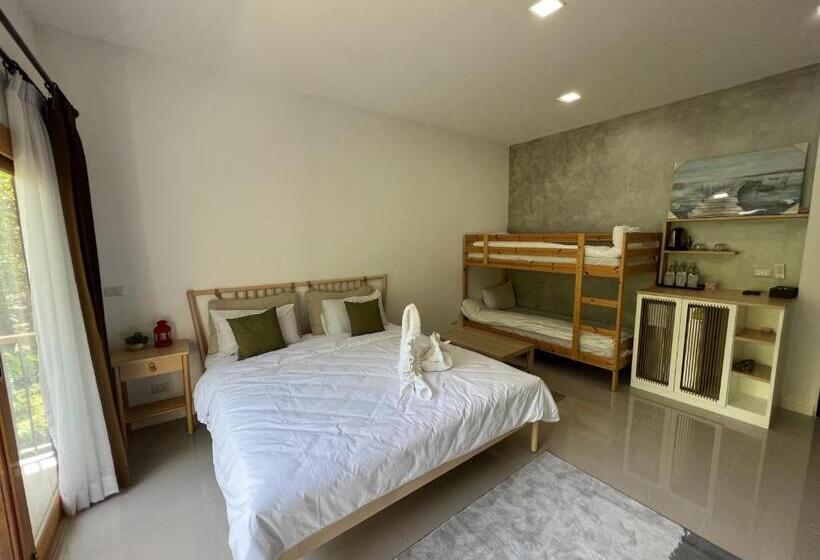 Четырехместный Номер Deluxe, Luancharoen Home Resort Phuket