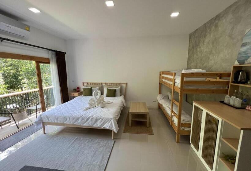 Четырехместный Номер Deluxe, Luancharoen Home Resort Phuket